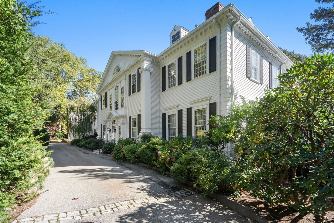 House in Brookline, Massachusetts, United States 2 - 19137894
