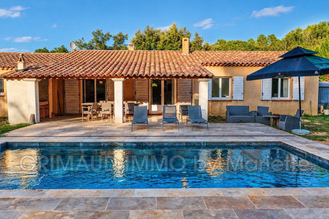 Villa a La Garde-Freinet, Provenza-Alpi-Costa Azzurra, Francia 1 - 19138402