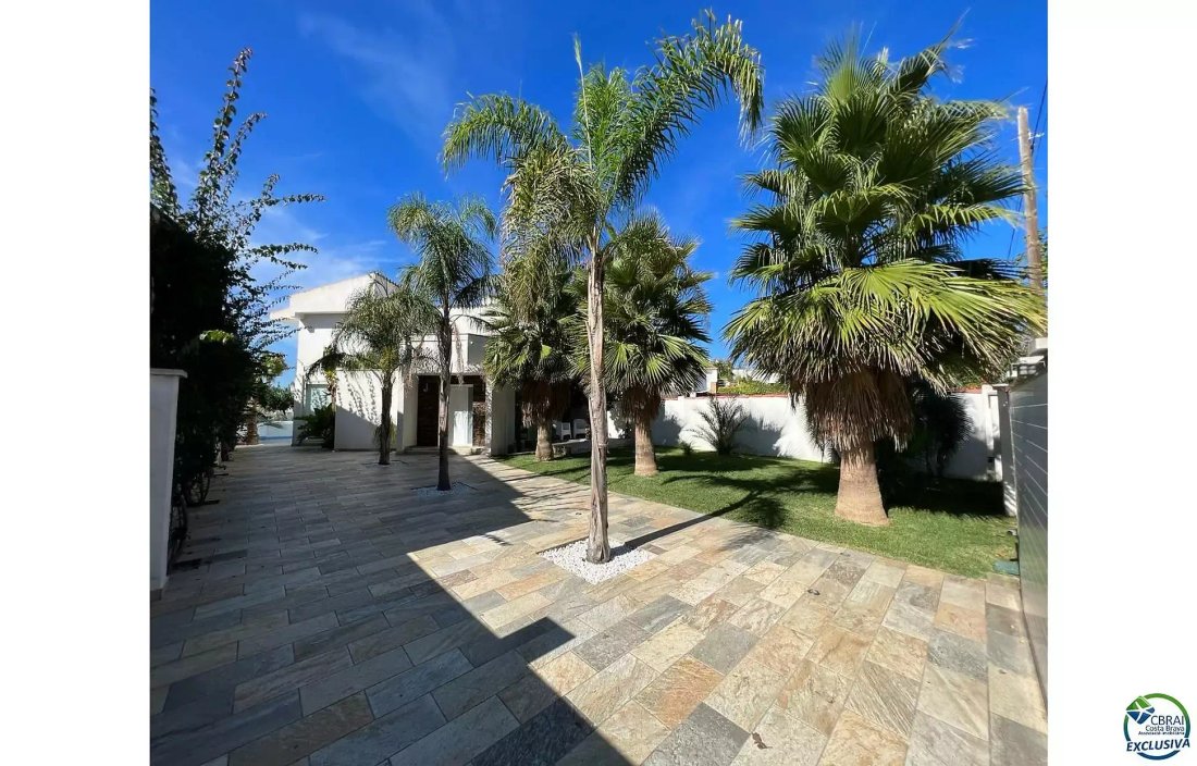 House in Empuriabrava, Catalonia, Spain 3 - 18352252