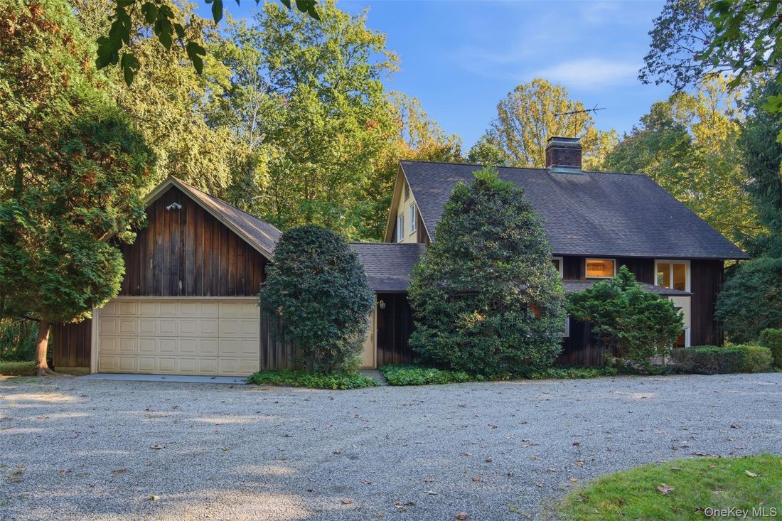 House in Laurel Hollow, New York, United States 2 - 19137980