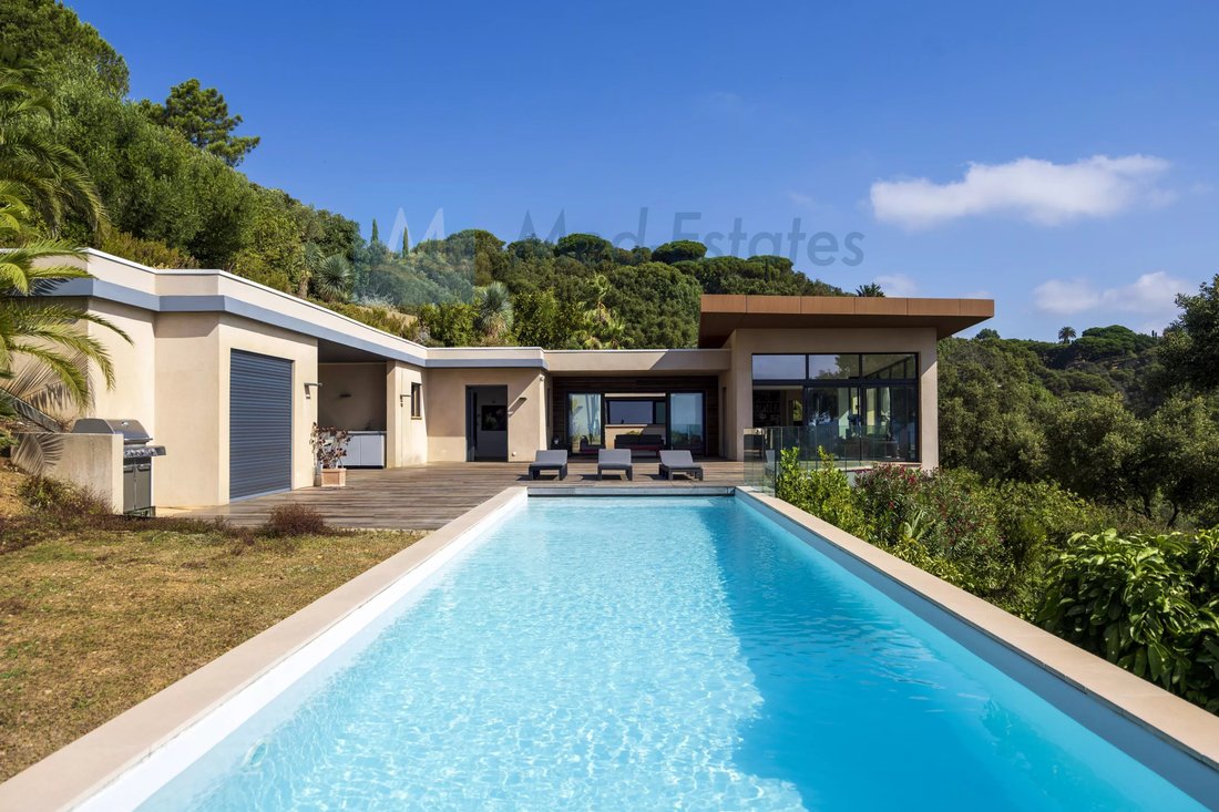 Villa à La Croix-Valmer, Provence-Alpes-Côte d'Azur, France 5 - 19137976