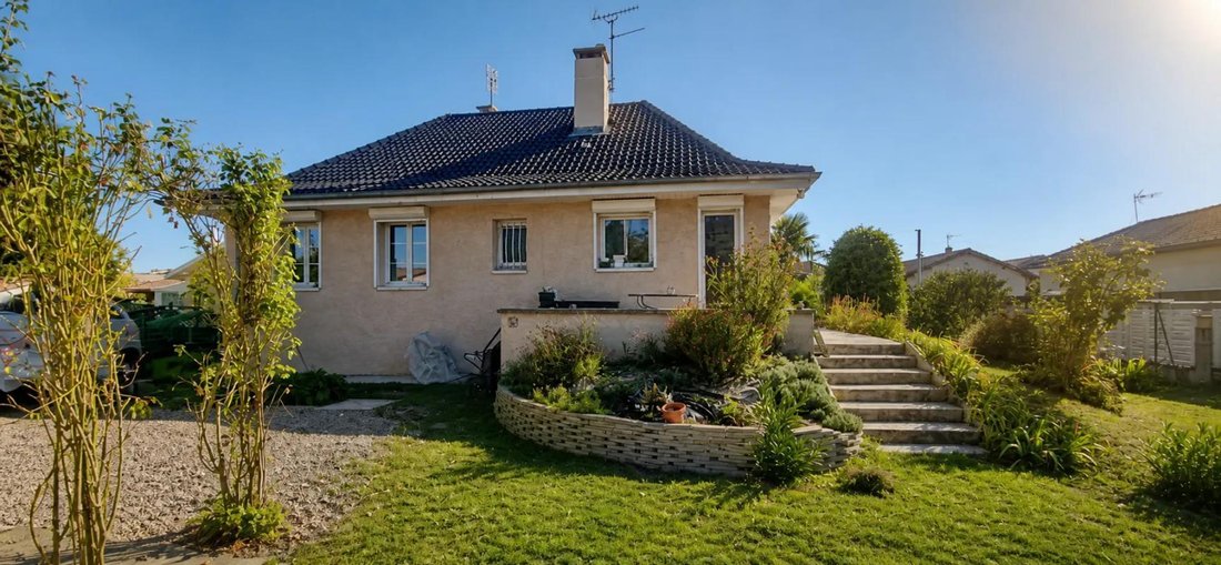 Casa a Ouest, Miribel, Francia 2 - 19138293