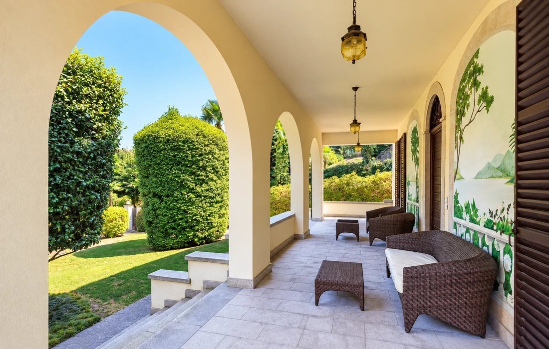 Villa a Stresa, Piemonte, Italia 2 - 15423790