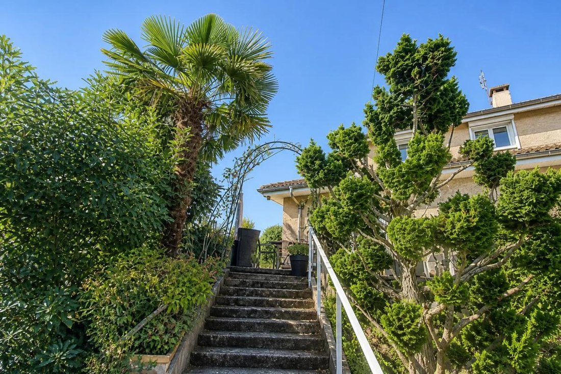 Casa a Ouest, Miribel, Francia 3 - 19138293