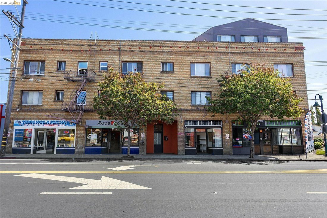 Oakland, California, United States 2 - 19139760