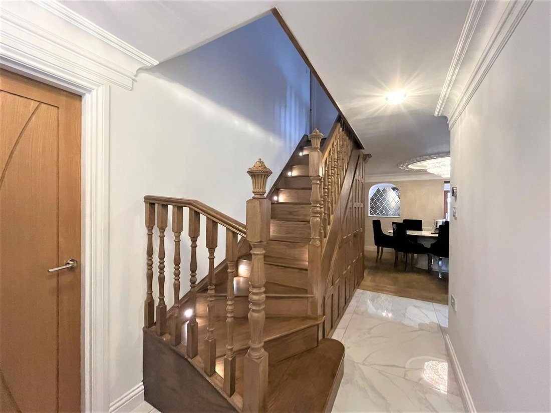 Haus in Hayes, Hillingdon, England 2 - 19142708