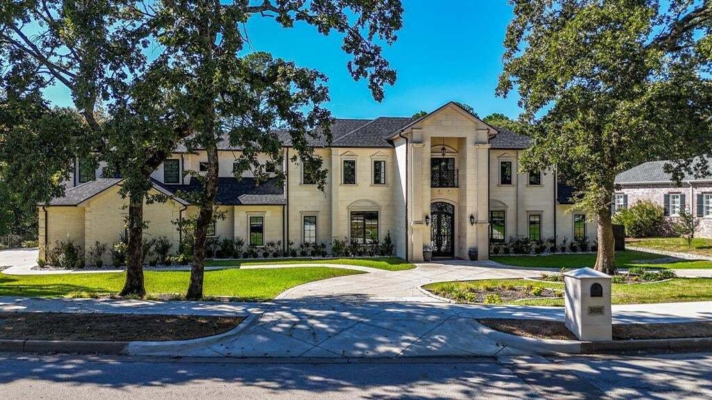 House in Tyler, Texas, United States 1 - 19140573