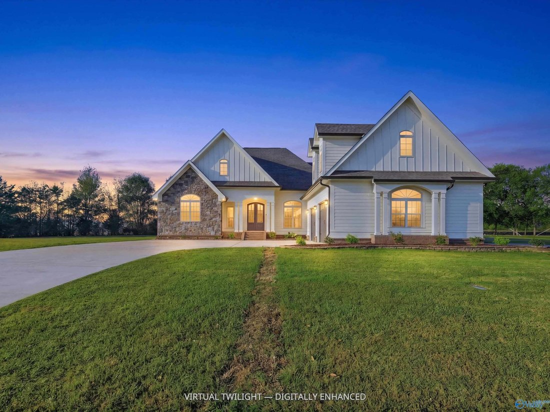 House in Athens, Alabama, United States 1 - 19140236