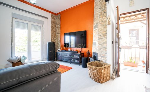 Villa in Casal de Cambra, Lissabon, Portugal 1