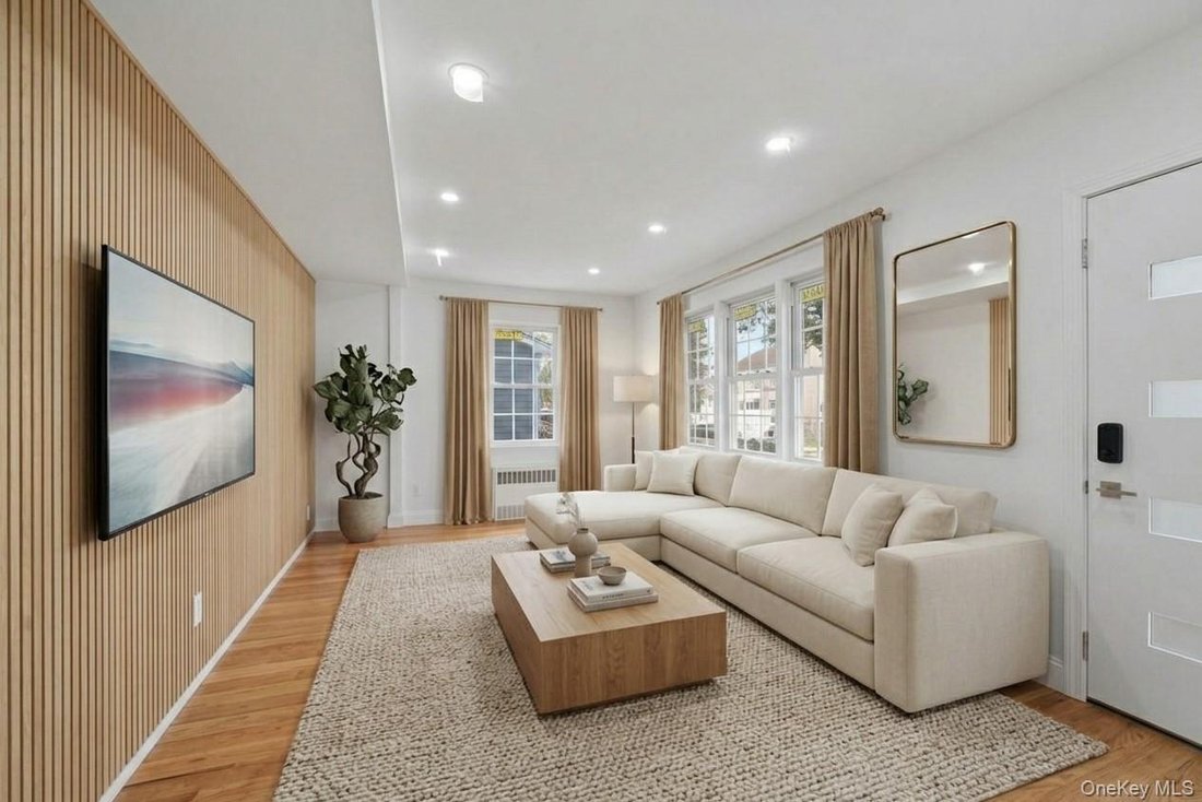 House in New York, New York, United States 3 - 19142661