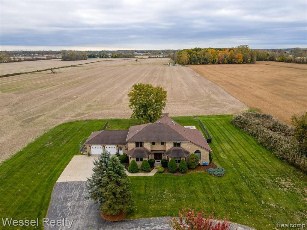 House in Columbus, Michigan, United States 2 - 19140391