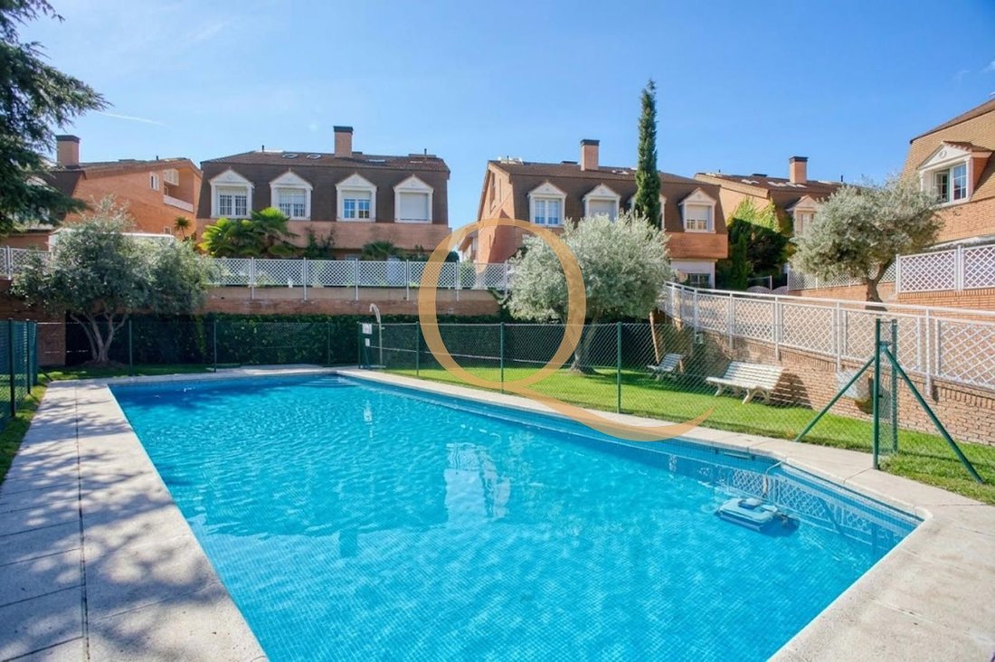 Townhouse in Hortaleza, Madrid, Spain 3 - 19142938