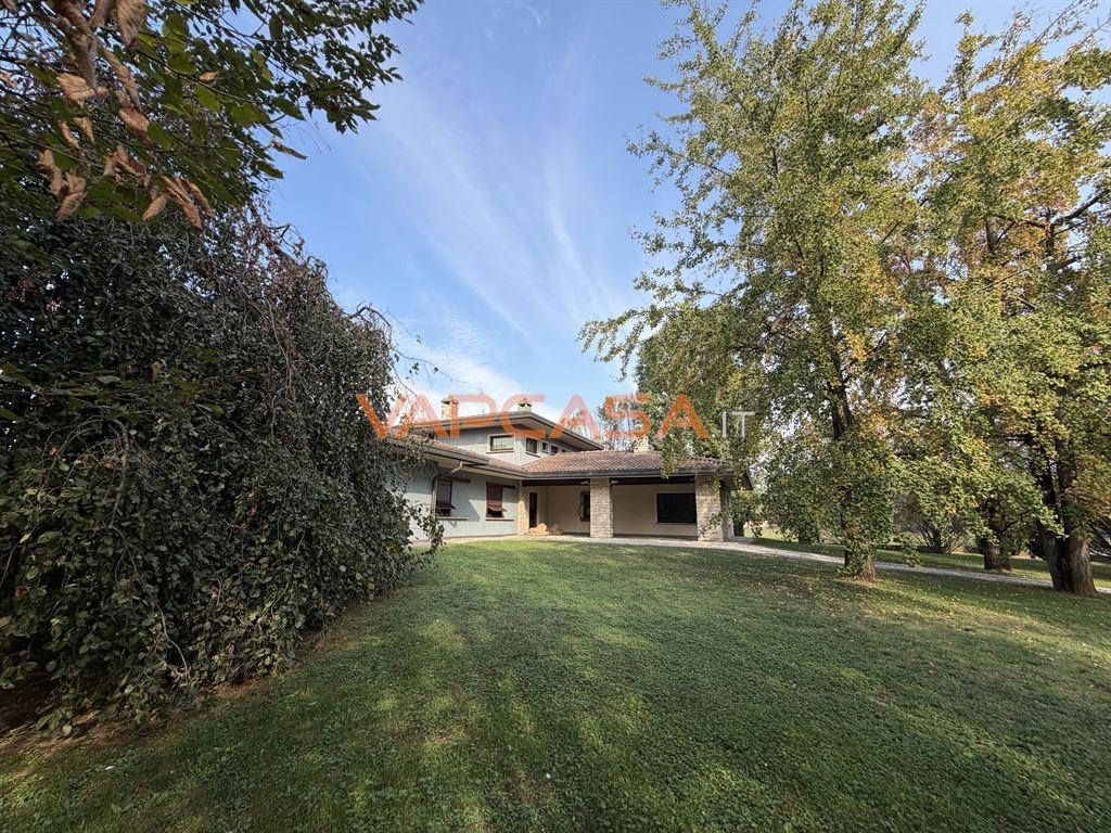 Villa in Cividate Al Piano, Lombardy, Italy 5 - 19139245