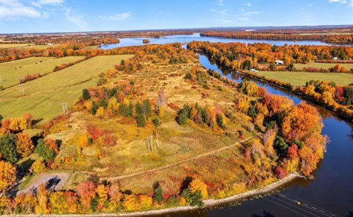 Land in Rigaud, Québec, Kanada 1
