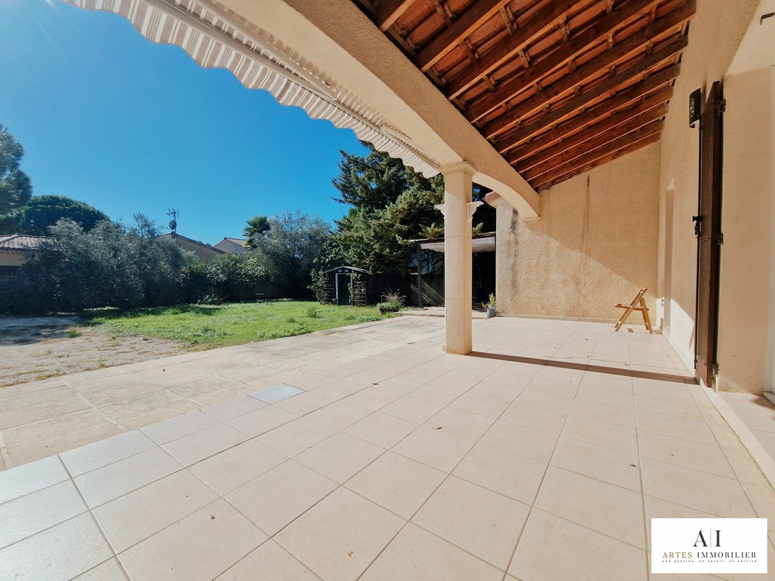 Villa in Les Tourrettes, Auvergne-Rhône-Alpes, France 3 - 19142234