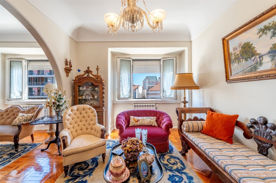 Apartment in Arroios, Lisbon, Portugal 4 - 19142327