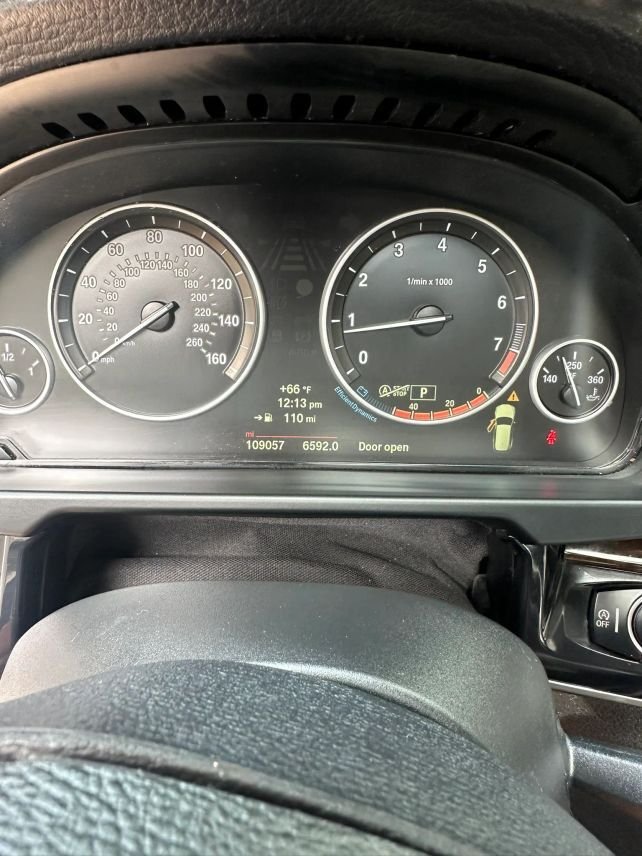 Suv in Roseville, CA, United States 3 - 19141535