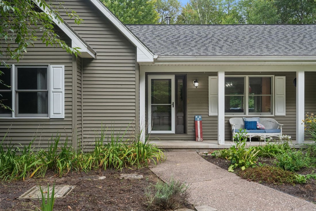 House in Central Lake, Michigan, United States 4 - 19140392