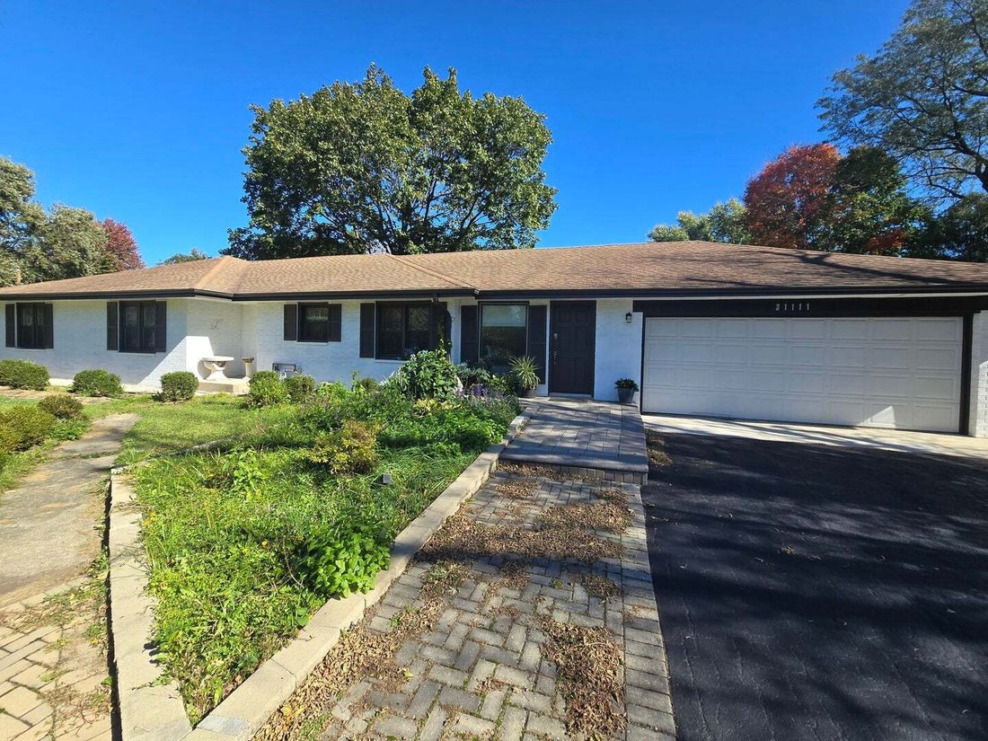 House in Green Oaks, Illinois, United States 3 - 19142934
