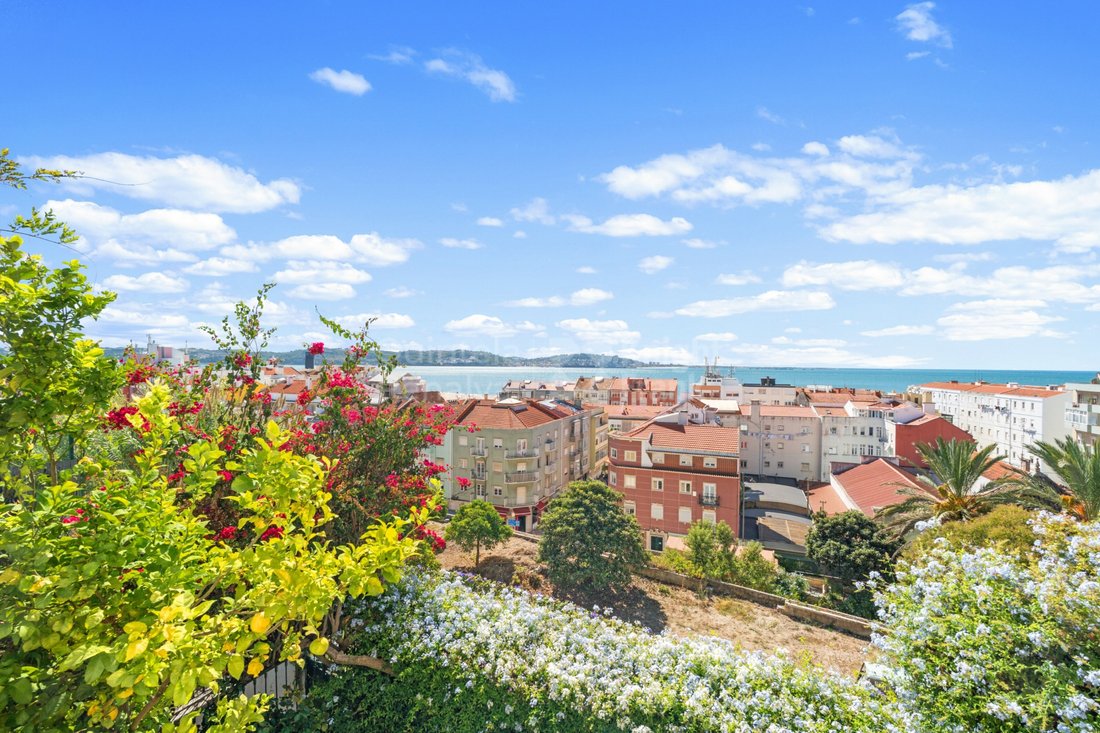 House in Alges, Linda-a-Velha e Cruz Quebrada-Dafundo, Lisbon, Portugal 2 - 19141104