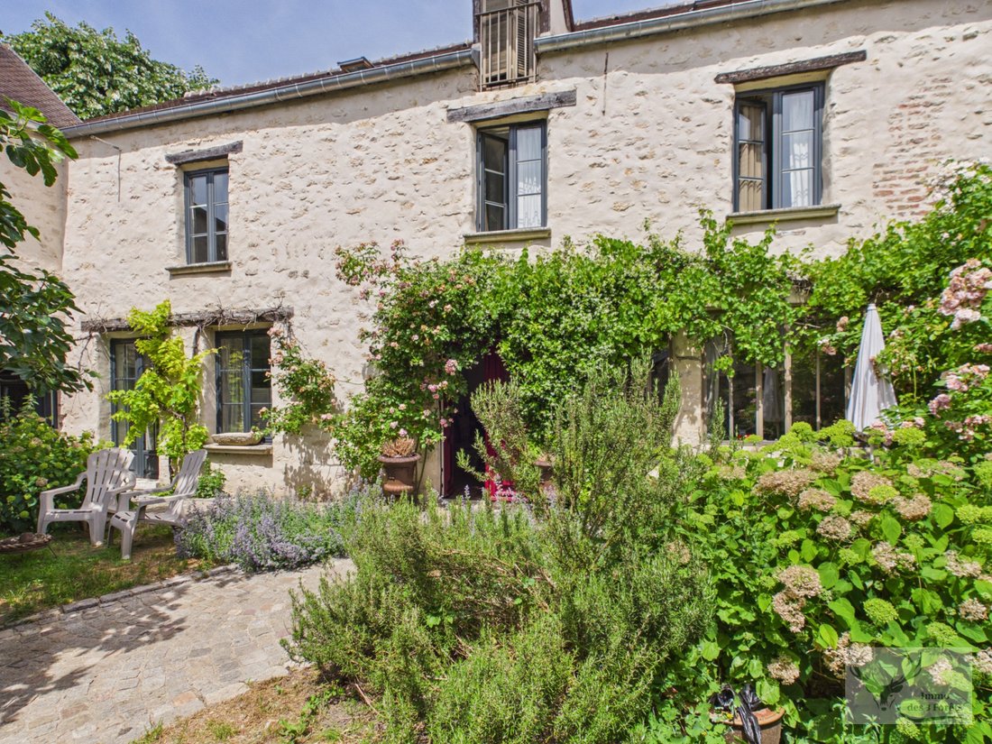 Maison à Senlis, Hauts-de-France, France 1 - 17865342
