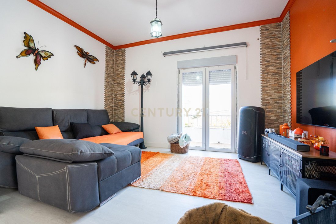 Villa in Casal de Cambra, Lisbon, Portugal 2 - 19143097