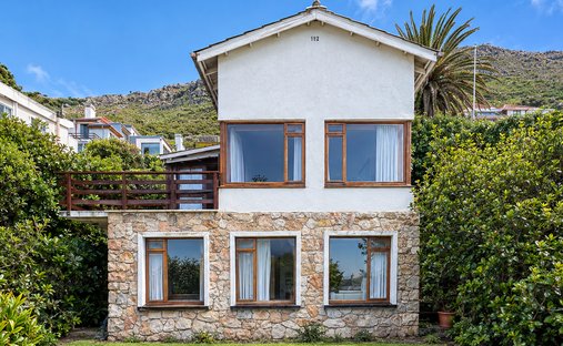House in Saint James, South Peninsula, Cape Town 1