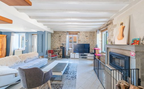 Haus in Saulon-la-Chapelle, Bourgogne-Franche-Comté, Frankreich 1