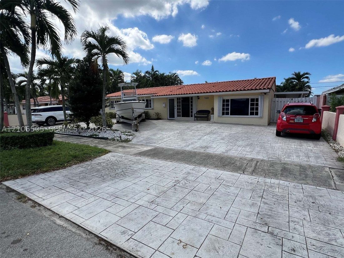 Haus in Miami Lakes, Florida, Vereinigte Staaten 3 - 19139326