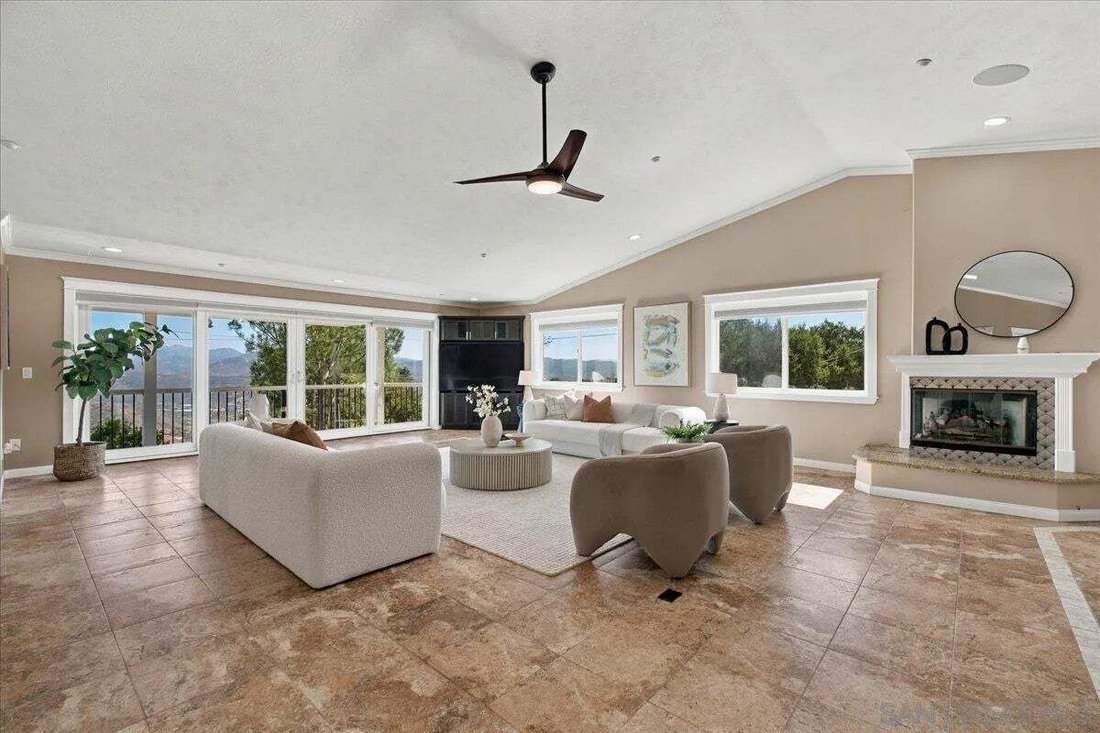 House in El Cajon, California, United States 1 - 19140287