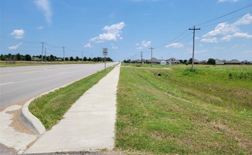 Terreno a Collinsville, Oklahoma, Stati Uniti 1