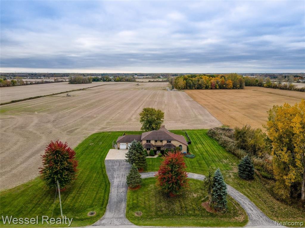 House in Columbus, Michigan, United States 1 - 19140391