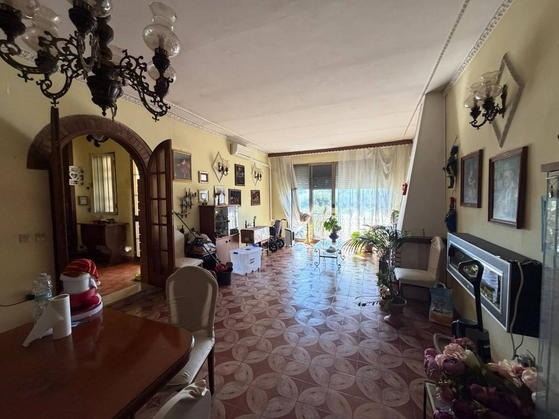 House in Pisa, Tuscany, Italy 4 - 19142119