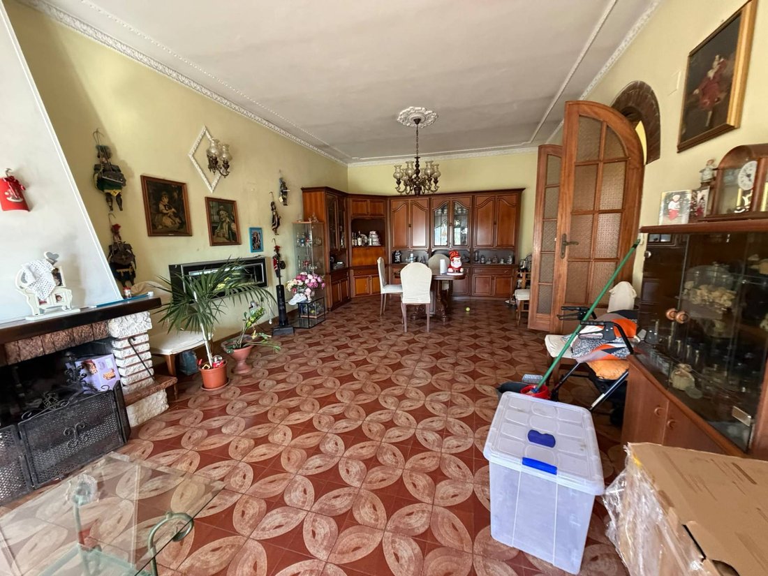 House in Pisa, Tuscany, Italy 2 - 19142119