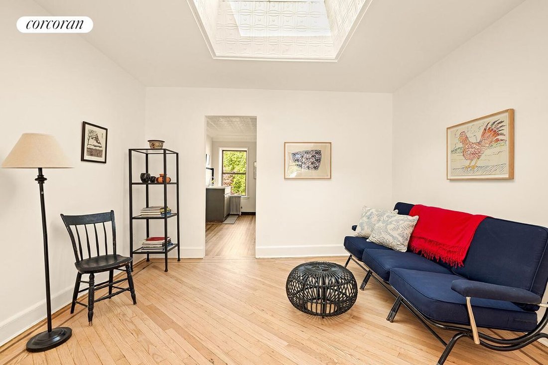 House in New York, New York, United States 3 - 19138768