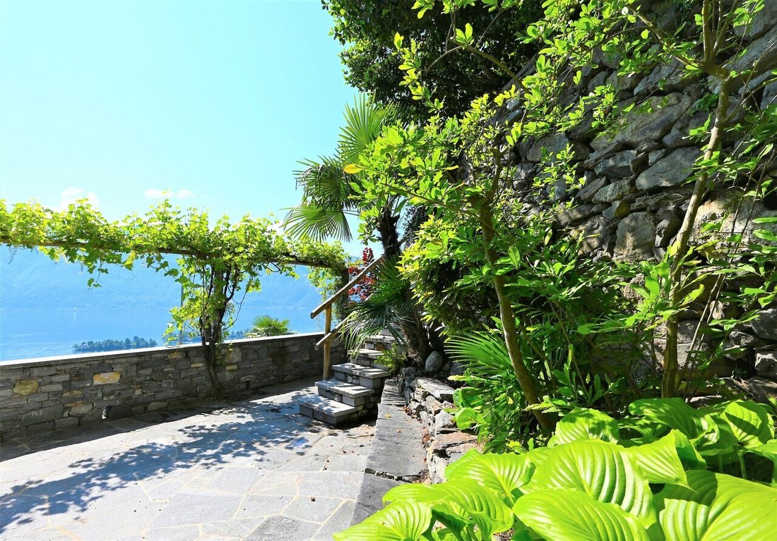Villa in Ronco sopra Ascona, Ticino, Switzerland 4 - 19142627