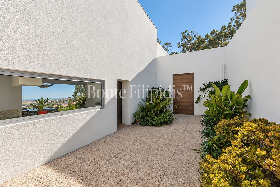Villa in Rio de Mouro, Lisbon, Portugal 3 - 19139056