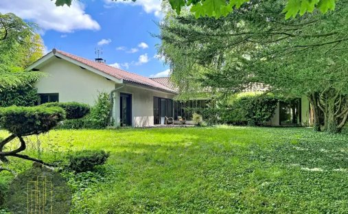 Villa a Villefranche-sur-Saône, Auvergne-Rodano-Alpi, Francia 1