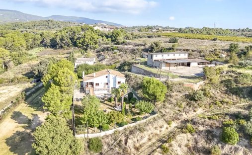 Casa di campagna a Font-rubí, Catalogna, Spagna 1