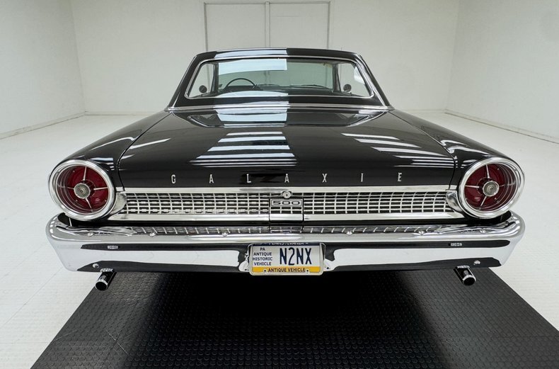 Coupe in Morgantown, United States 4 - 19142791
