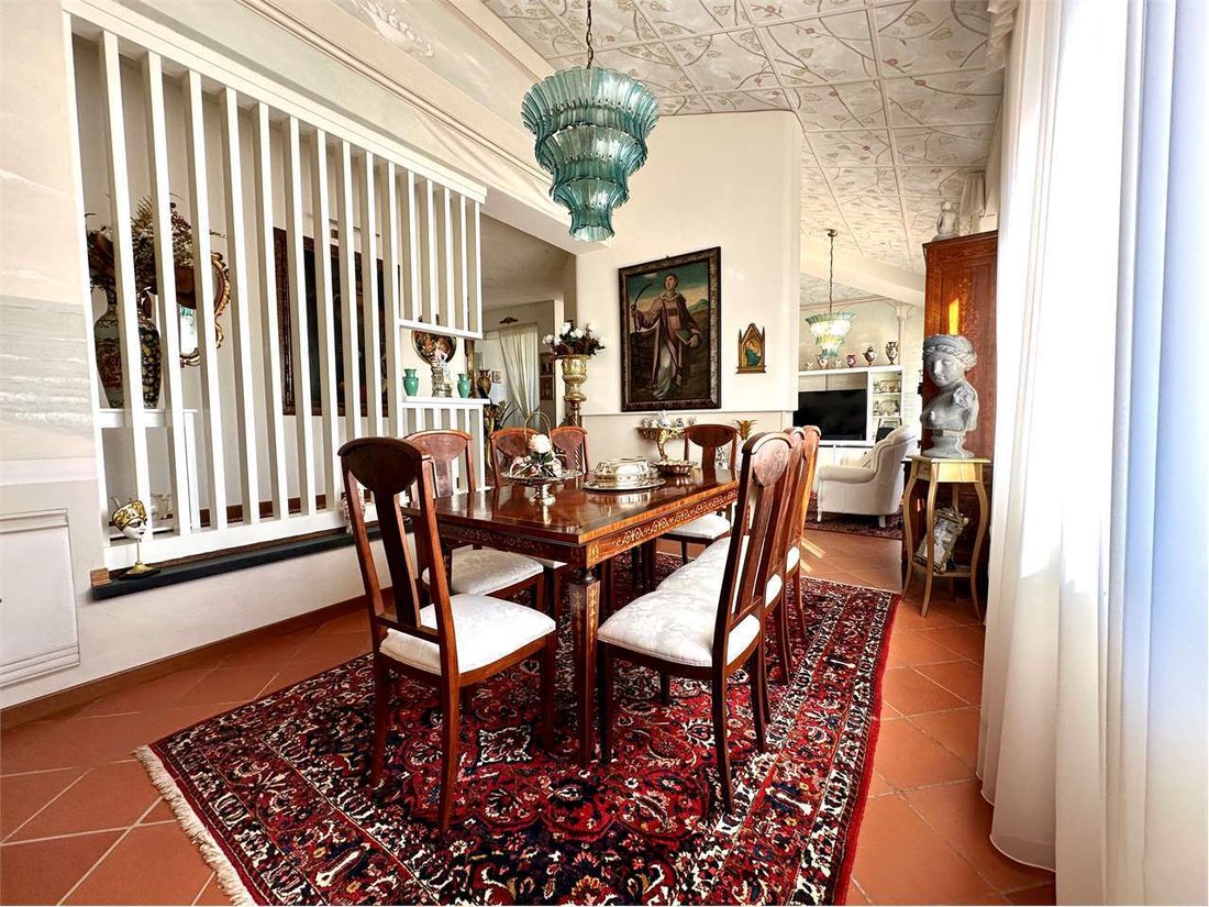 Villa in Centro, Capannori, Tuscany 4 - 19139748