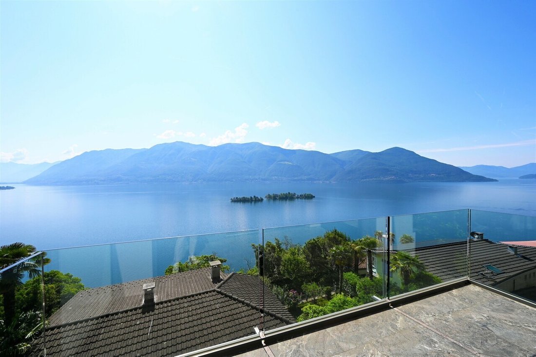 Villa in Ronco sopra Ascona, Ticino, Switzerland 2 - 19142627