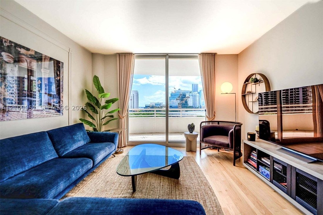 Condo in Miami, Florida, United States 1 - 19139322