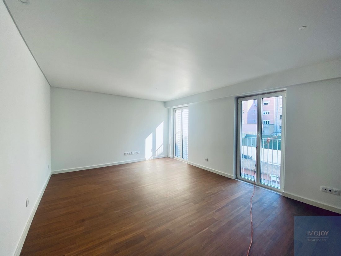 Apartment in Arroios, Lisbon, Portugal 2 - 19141054