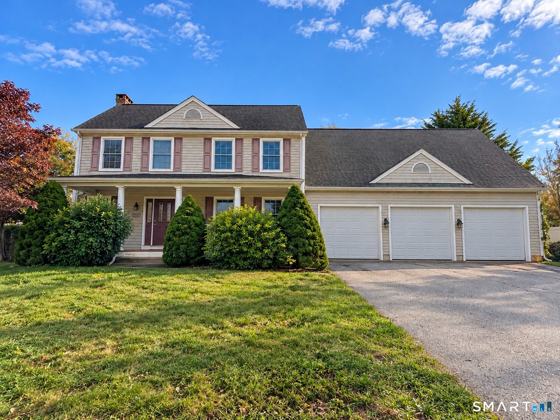 House in Waterford, Connecticut, United States 1 - 19140740