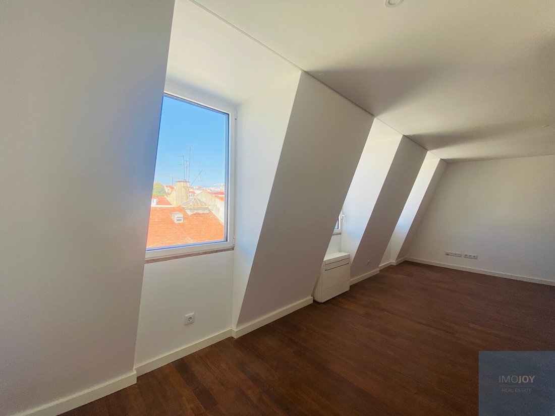 Apartment in Arroios, Lisbon, Portugal 4 - 19141035