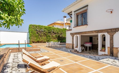 Villa in La Zubia, Andalusien, Spanien 1