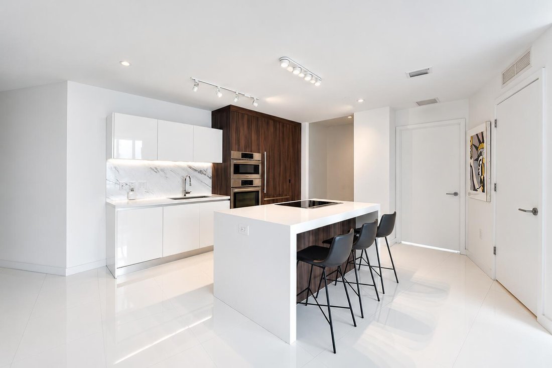 Condominio a Miami, Florida, Stati Uniti 3 - 19139821