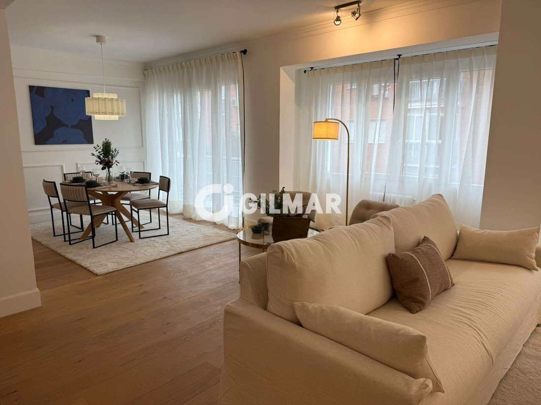 Wohnung in Chamartín, Madrid, Spanien 1 - 18596692