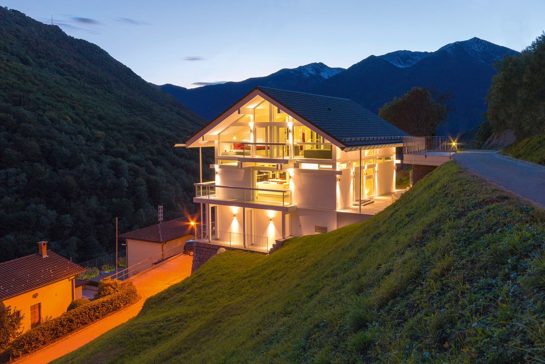 Villa in Monteceneri, Ticino, Switzerland 2 - 19142802